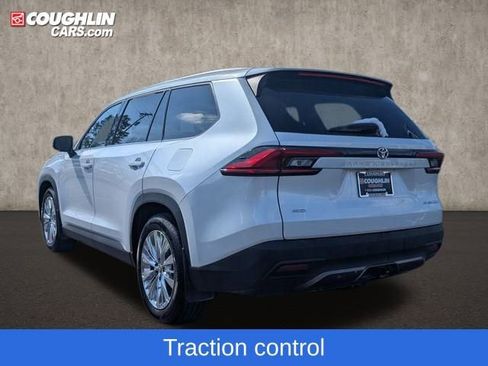 Used 2024 Toyota Grand Highlander Platinum image 6