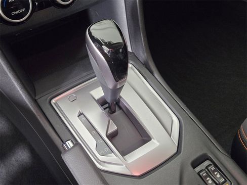 Certified 2023 Subaru Crosstrek 2.0i Premium image 34