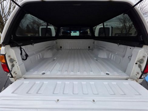 Used 2004 Toyota Tundra SR5 image 22