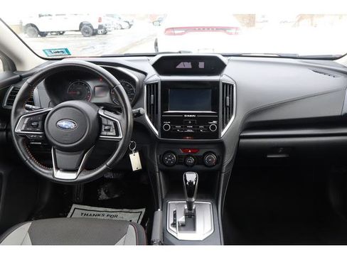 Used 2018 Subaru Crosstrek 2.0i Premium w/ Moonroof Package image 8