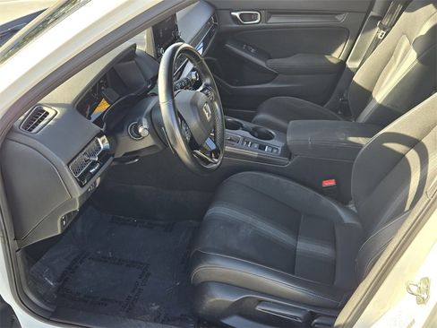 Used 2022 Honda Civic Sport image 10