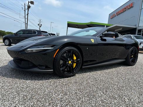 Used 2025 Ferrari Roma Spider RWD image 12