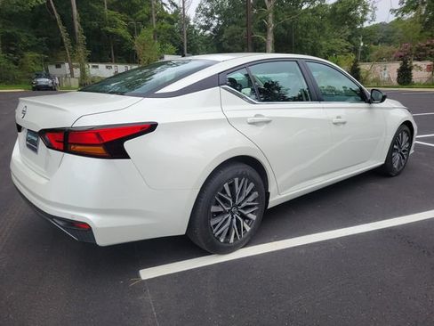 Used 2026 Nissan Altima 2.5 SV FWD image 5