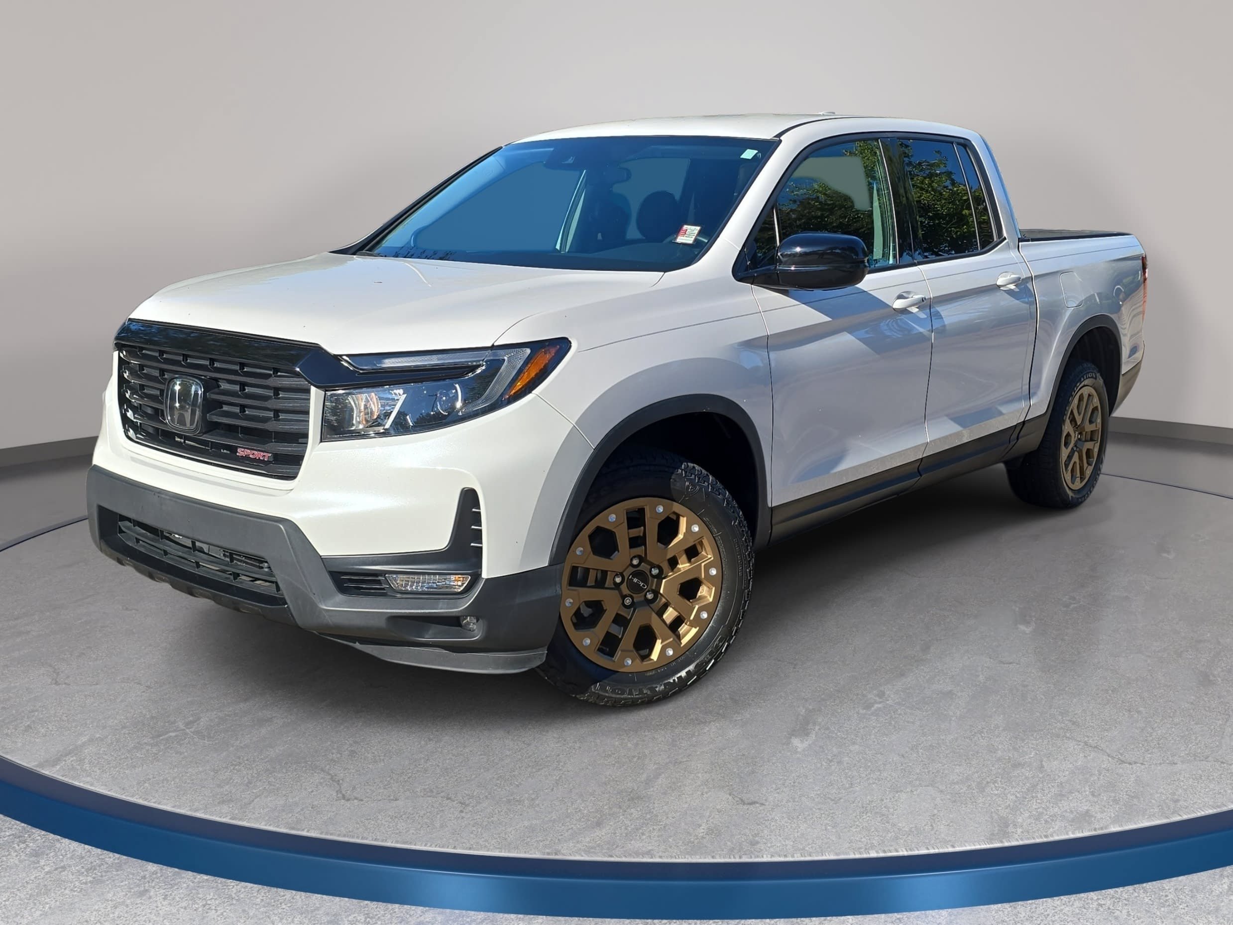 Used 2023 Honda Ridgeline Sport image 1