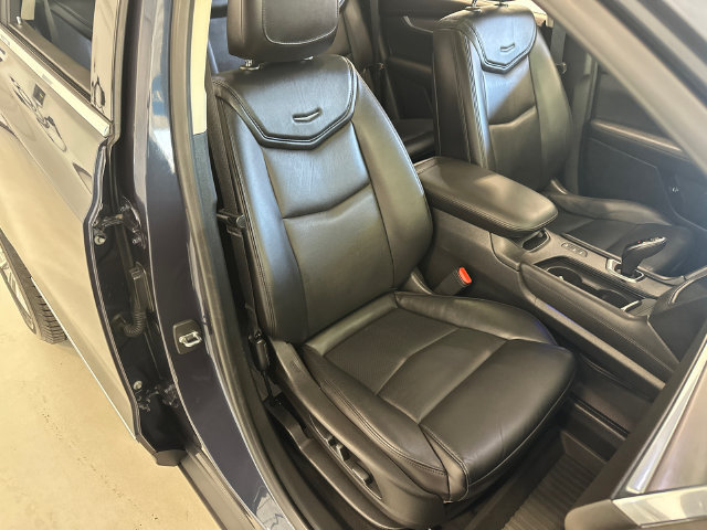 Used 2019 Cadillac XT5 Luxury AWD/4WD image 29