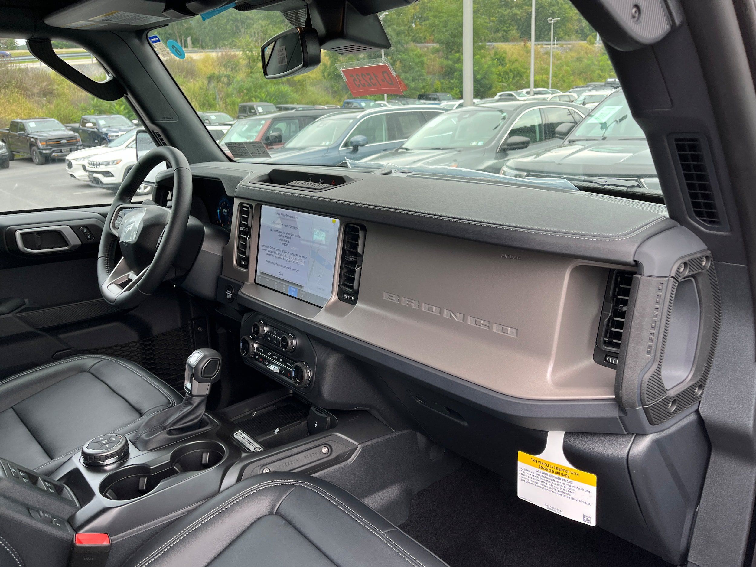 New 2026 Ford Bronco Outer Banks AWD/4WD image 7