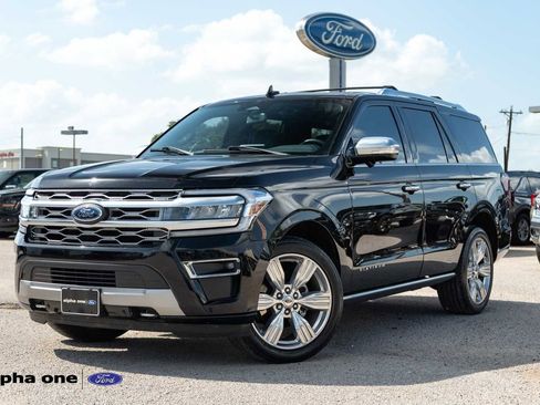 Used 2023 Ford Expedition Platinum AWD/4WD image 1