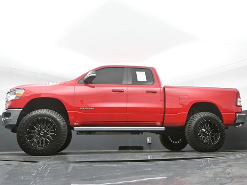 Used 2022 RAM 1500 Big Horn AWD/4WD image 36