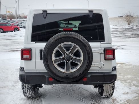 Used 2023 Jeep Wrangler Sahara image 6