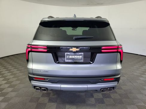 New 2026 Chevrolet Traverse LT w/ LPO, Floor Liner Package FWD image 5