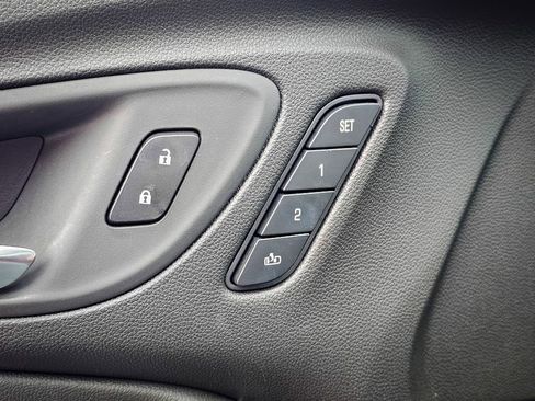 Certified 2024 Buick Encore GX Avenir w/ Avenir Technology Package image 11