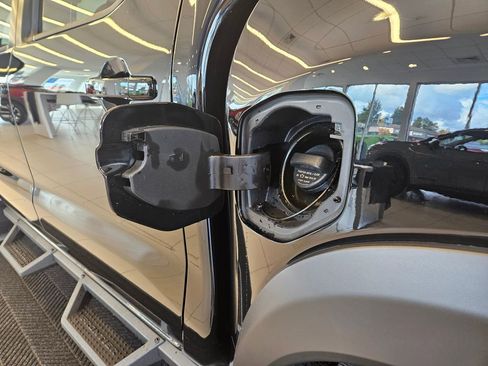 New 2026 Nissan Frontier PRO-4X w/ Pro-4x Convenience Package image 31