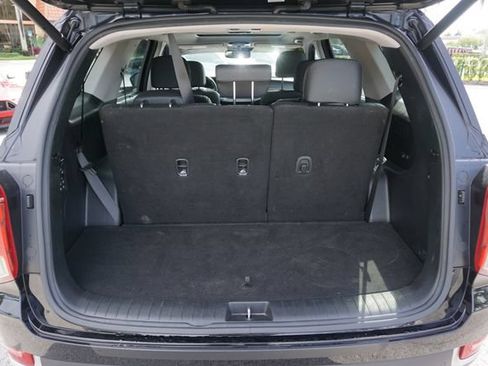 Used 2022 Hyundai Palisade SEL w/ Premium Package FWD image 19