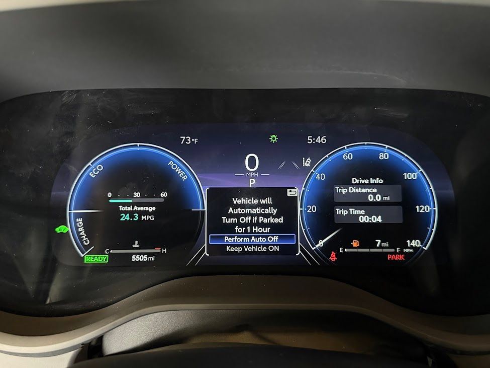 Used 2025 Toyota Sienna XSE AWD/4WD image 21