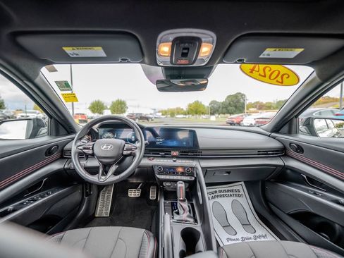 Certified 2024 Hyundai Elantra N Line image 13