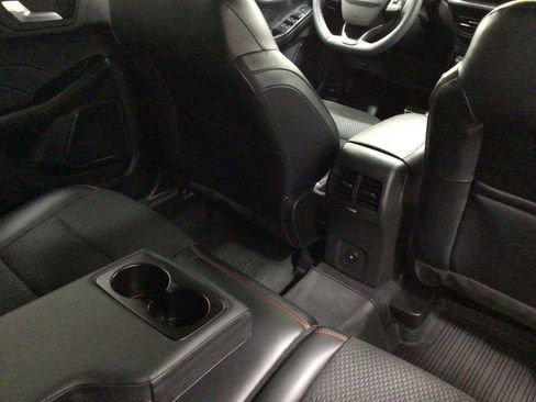 Used 2023 Ford Escape ST-Line w/ Tech Pack #1 AWD/4WD image 26
