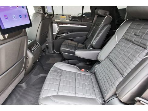 New 2026 Cadillac Escalade Platinum Sport w/ LPO, ONYX Package AWD/4WD image 7