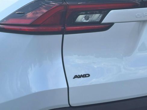 Used 2025 Toyota Grand Highlander AWD image 6