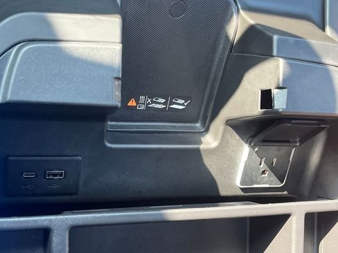 Used 2024 GMC Sierra 2500 Denali Ultimate image 47