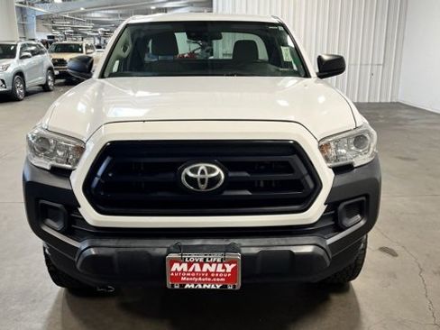 Used 2020 Toyota Tacoma SR image 8