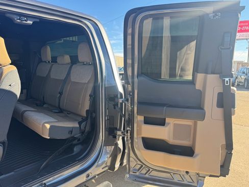 Used 2024 Ford F250 XLT w/ FX4 Off-Road Package image 16