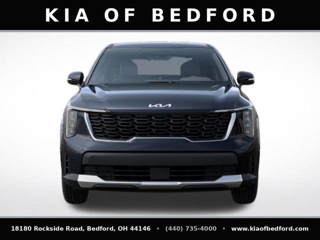 Used 2025 Kia Sorento LX FWD image 2