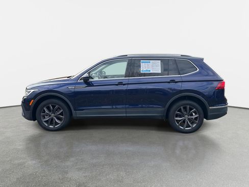 Certified 2022 Volkswagen Tiguan SE image 8