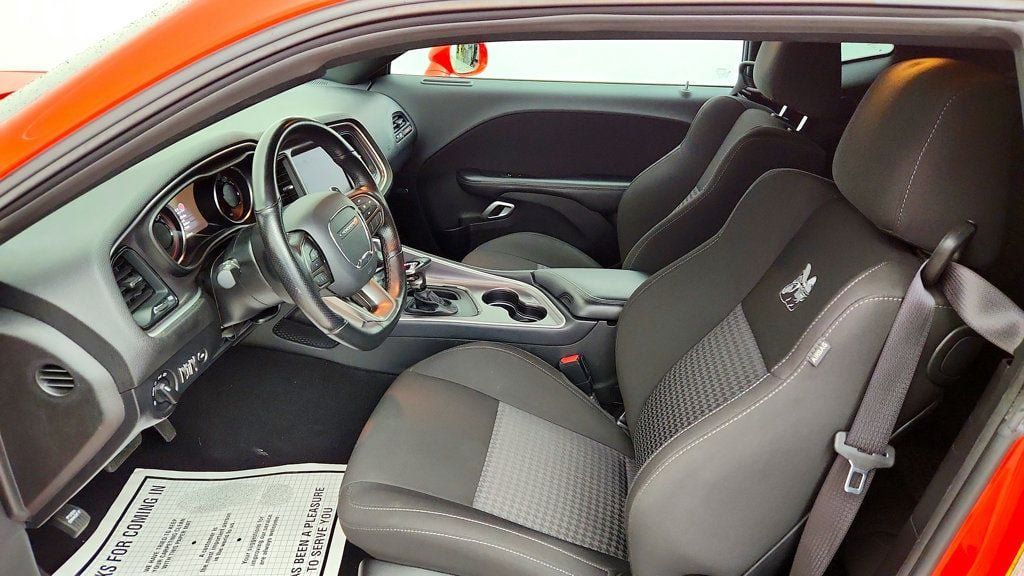 Used 2022 Dodge Challenger R/T Scat Pack RWD image 20