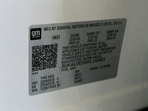 Used 2024 GMC Terrain SLT image 27