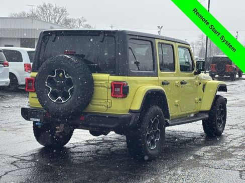 Used 2023 Jeep Wrangler Unlimited Rubicon 4xe w/ Cold Weather Group AWD/4WD image 33