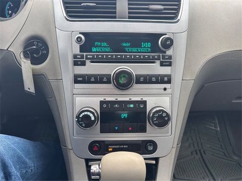 Used 2009 Chevrolet Malibu Hybrid image 13