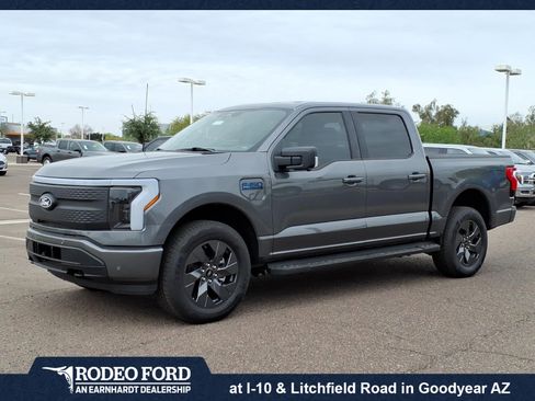 New 2025 Ford F150 Lightning Flash AWD/4WD image 1