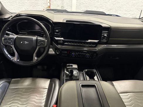 Used 2022 Chevrolet Silverado 1500 ZR2 w/ Technology Package AWD/4WD image 14