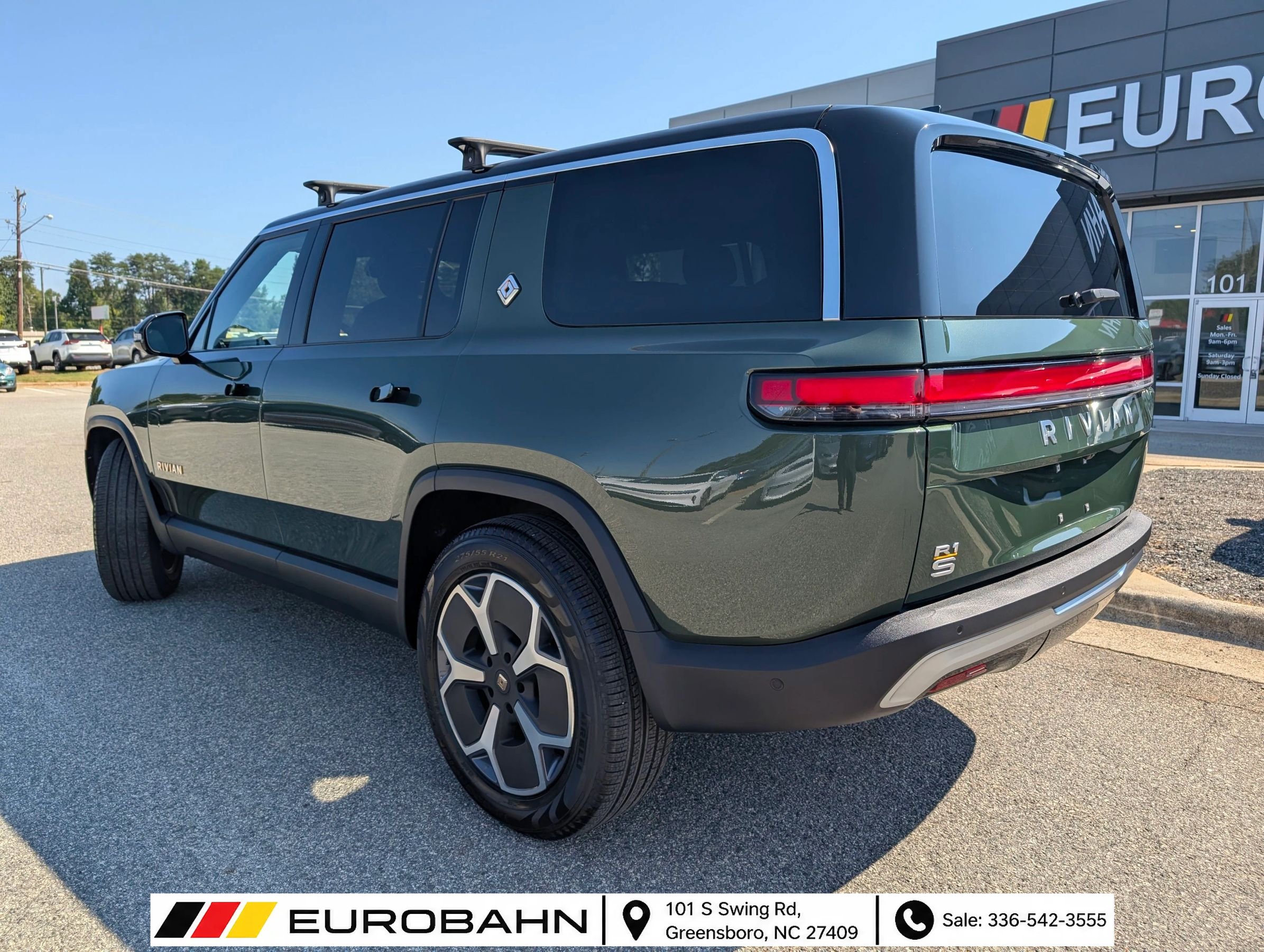 Used 2024 Rivian R1S Adventure Quad AWD/4WD image 4
