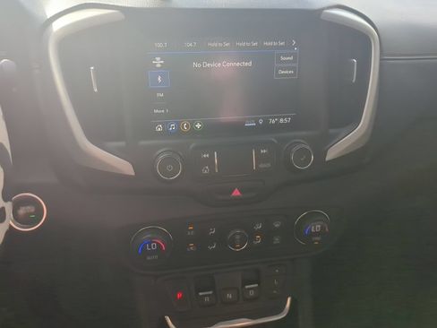 Used 2020 GMC Terrain SLT w/ Preferred Package FWD image 8