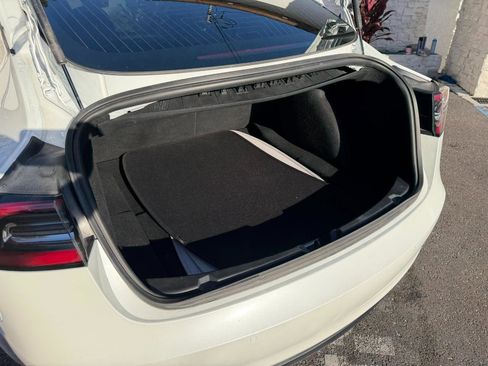 Used 2020 Tesla Model 3 Long Range AWD/4WD image 34