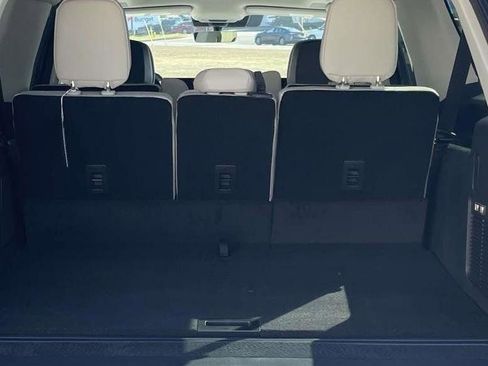 New 2025 Lincoln Navigator L Reserve image 10