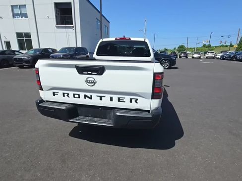Used 2024 Nissan Frontier S w/ S Utility Package RWD image 2