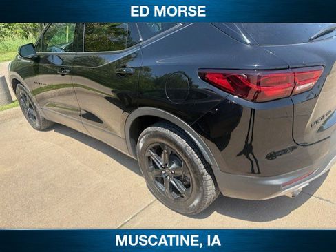 Used 2024 Chevrolet Blazer LT w/ Sound & Technology Package AWD/4WD image 3