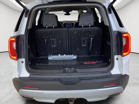 Used 2023 GMC Acadia SLT w/ Preferred Package AWD/4WD image 14
