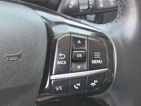 Used 2022 Ford Escape SE w/ Convenience Package FWD image 6