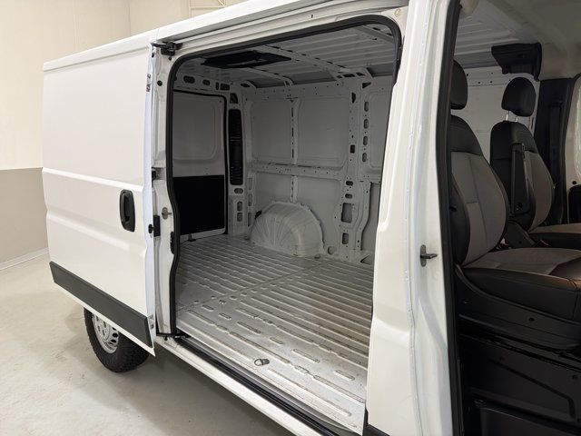 Used 2025 RAM ProMaster 2500 w/ Convenience Group FWD image 19