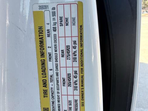 Used 2022 Tesla Model X Plaid image 36