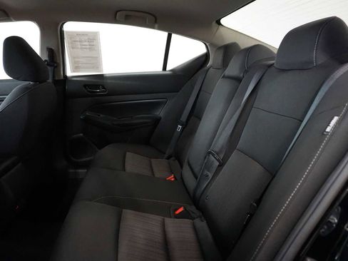 Used 2024 Nissan Altima 2.5 SV image 15