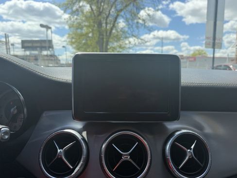 Used 2014 Mercedes-Benz CLA 250 4MATIC w/ Edition 1 Package image 34