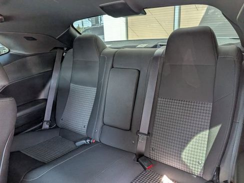 Used 2019 Dodge Challenger GT image 12