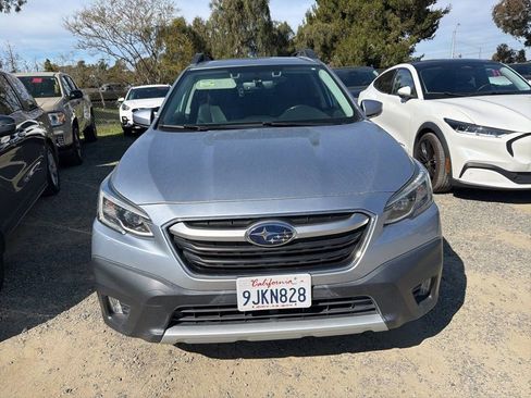 Used 2021 Subaru Outback Limited image 2