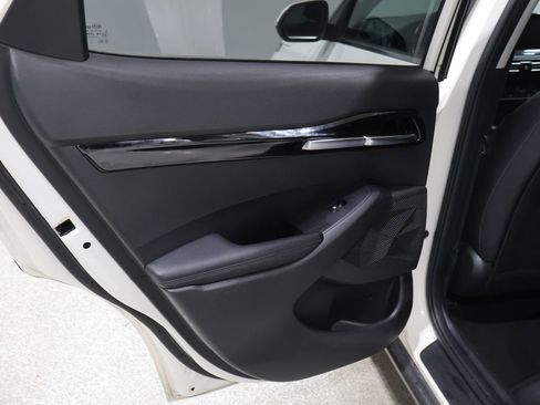 Used 2021 Kia Seltos S image 19