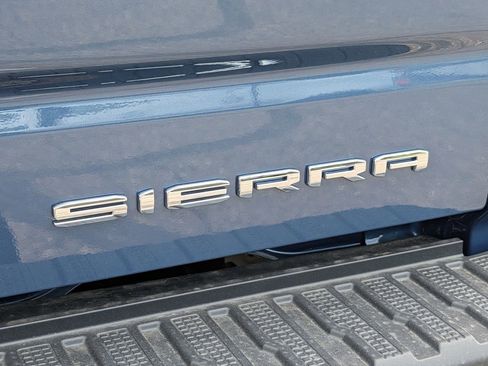 New 2026 GMC Sierra 1500 Denali w/ Denali Reserve Package AWD/4WD image 16