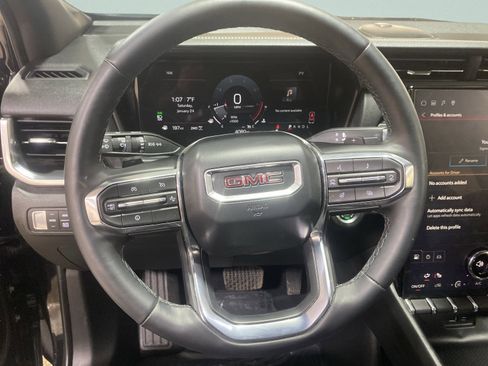 Used 2026 GMC Terrain Elevation image 18